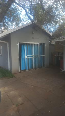 1 Bedroom Flat