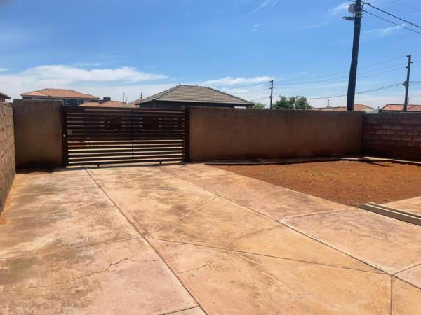 2 Bedroom House