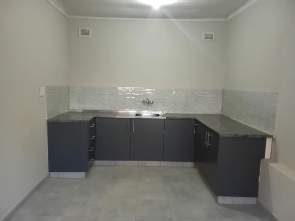 1 Bedroom Garden Cottage