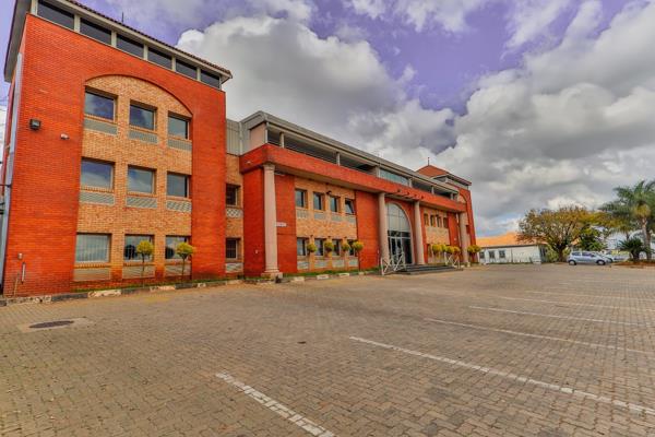 5 757 m² Commercial space