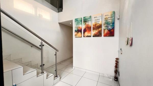 4 Bedroom Townhouse