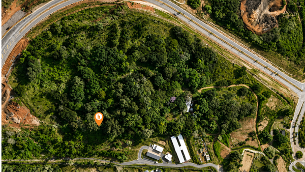 2 277 m² Land