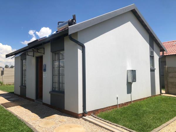 2 Bedroom Simplex