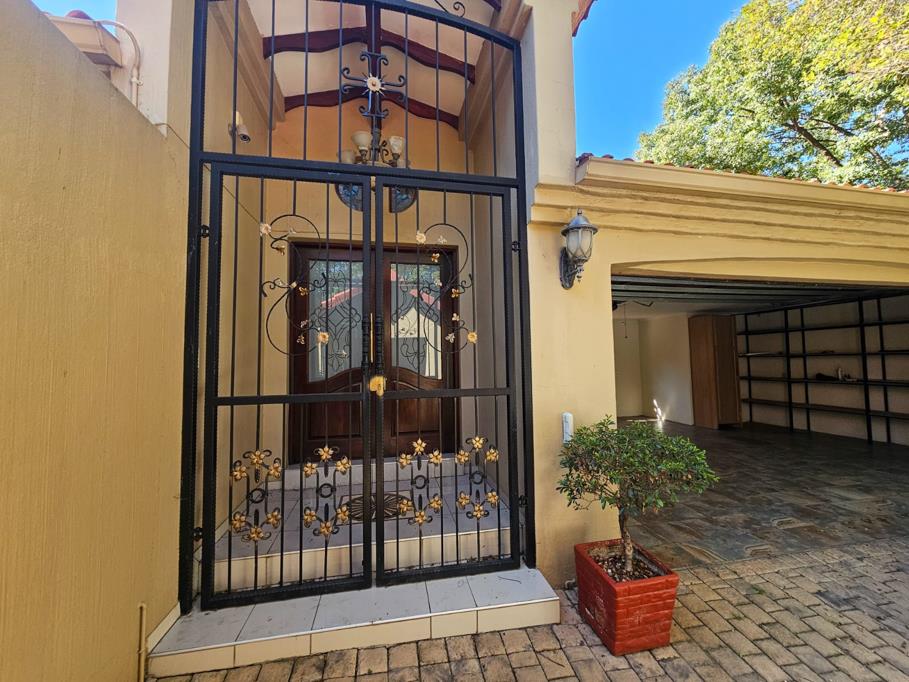4 Bedroom House