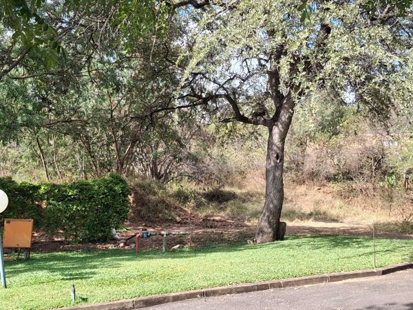 1 800 m² Land