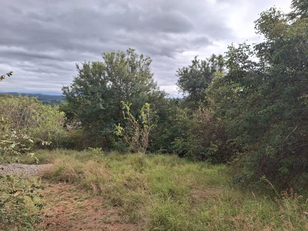 2 000 m² Land