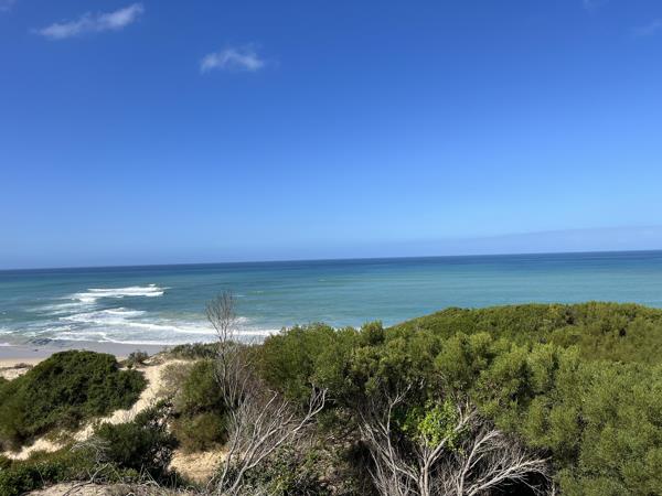 1 048 m² Land