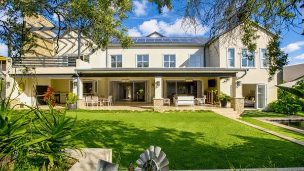 5 Bedroom House