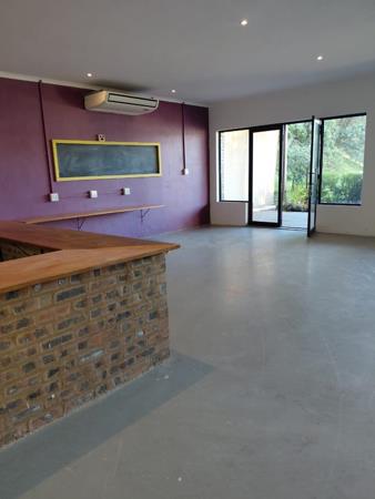 129 m² Commercial space