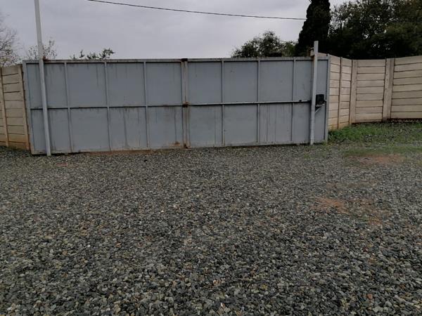 8 000 m² Land