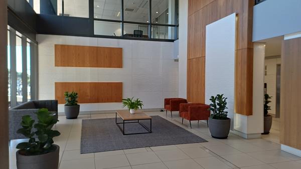 1 082.1 m² Commercial space
