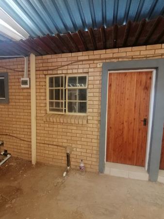 1 Bedroom House