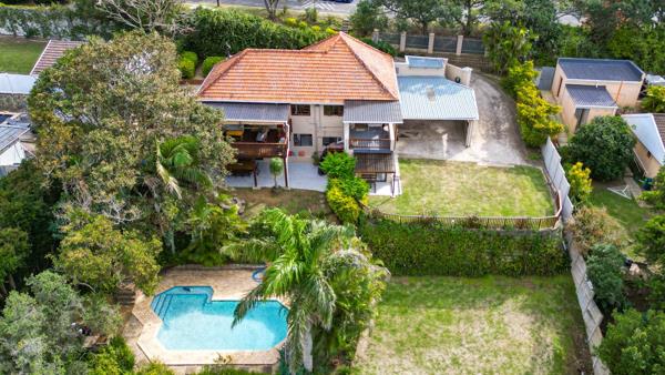 5 Bedroom House