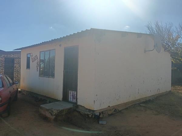 2 Bedroom House