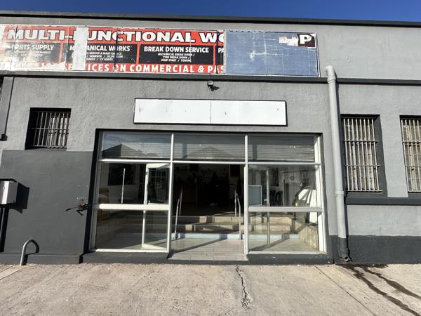 1 100 m² Industrial space