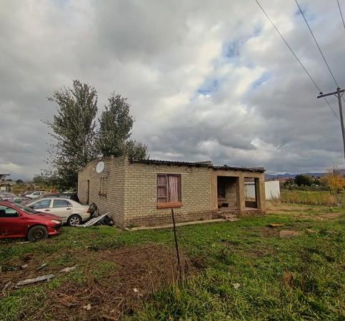 2 Bedroom House