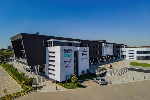 322 m² Commercial space