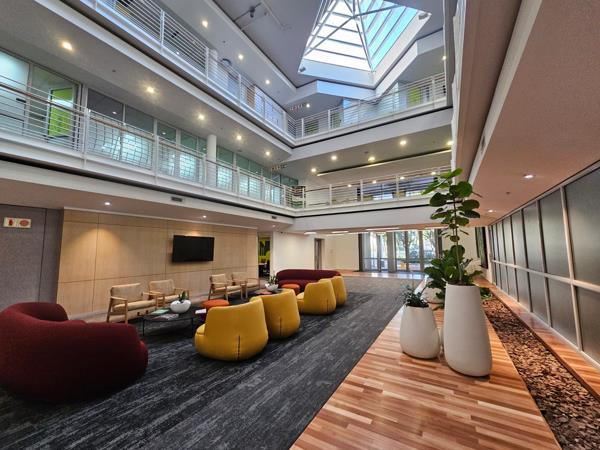 272 m² Commercial space