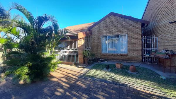 2 Bedroom House