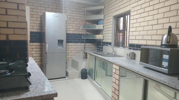 3 Bedroom Apartment
