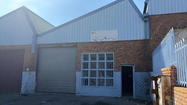 250 m² Industrial space