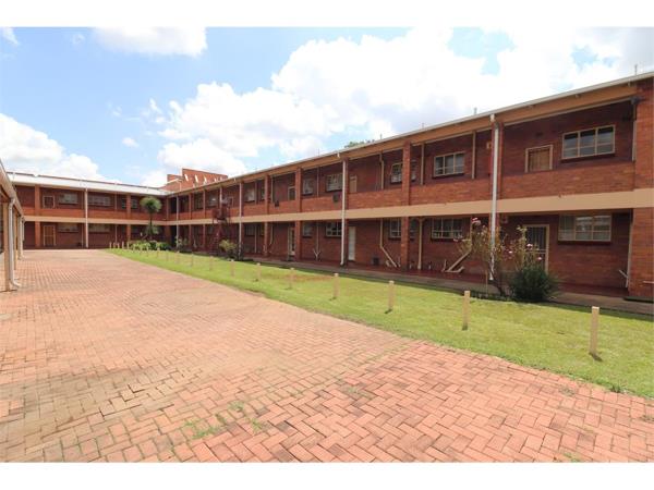 1.5 Bedroom Flat