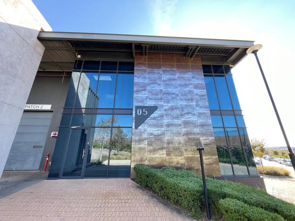 2 596 m² Industrial space