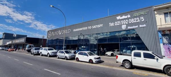 1 000 m² Commercial space