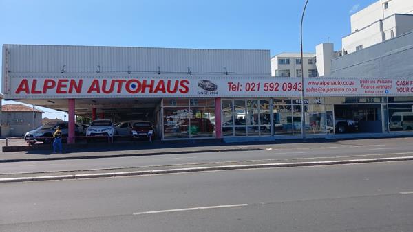 1 500 m² Commercial space