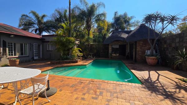6 Bedroom House