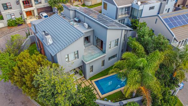 5 Bedroom House