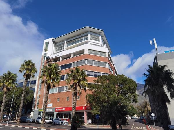 800 m² Commercial space