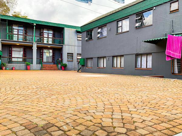 1 Bedroom House