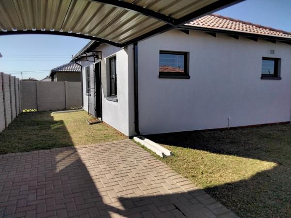 2 Bedroom House