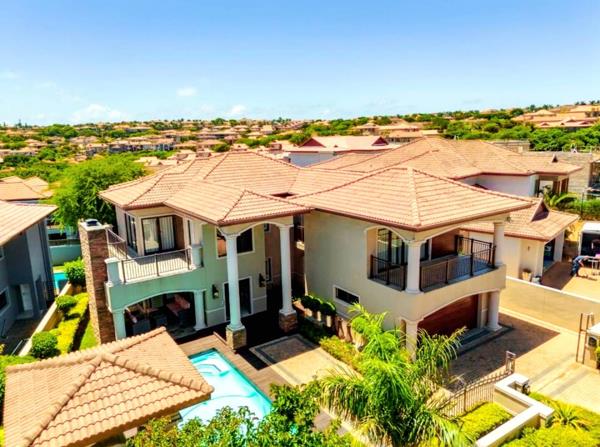 6 Bedroom House