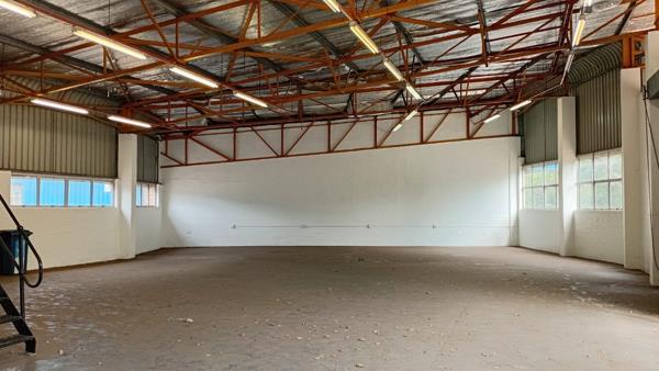339 m² Industrial space