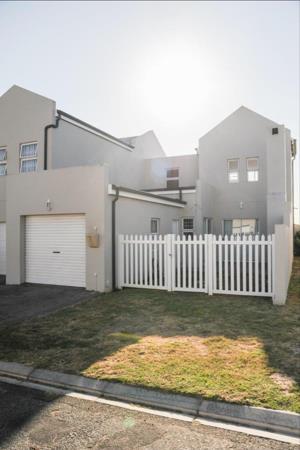 3 Bedroom Duplex
