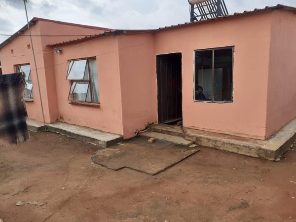 2 Bedroom House