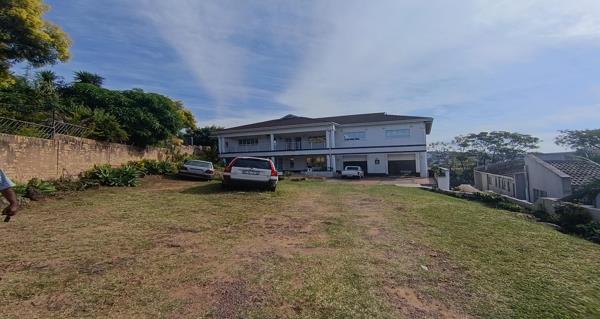 6 Bedroom House