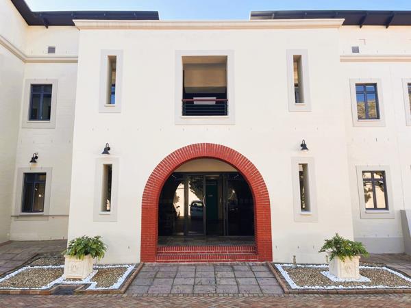 93 m² Commercial space