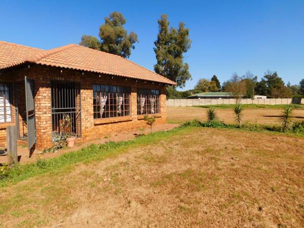 7 600 m² Farm