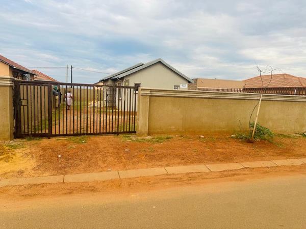 2 Bedroom House