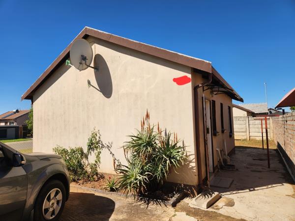 2 Bedroom House
