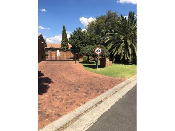 3 Bedroom Simplex