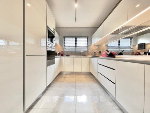 3 Bedroom Apartment