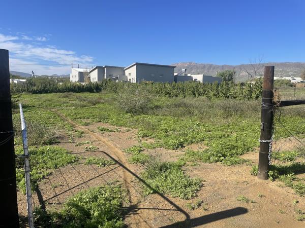 1 041 m² Land