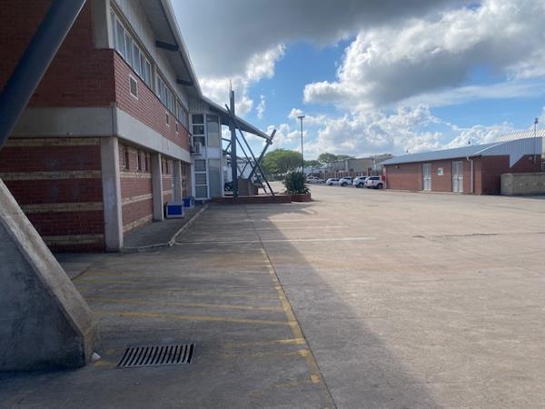 3 301 m² Industrial space