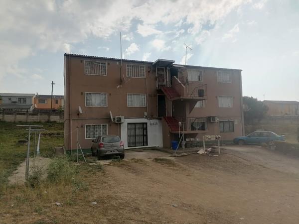 2 Bedroom Flat