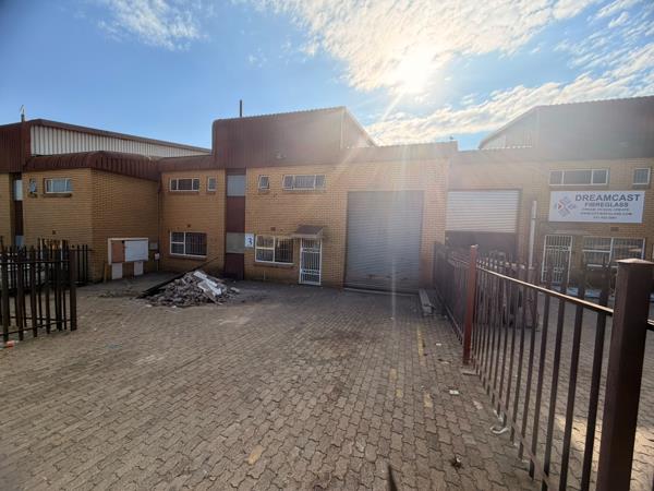 400 m² Industrial space