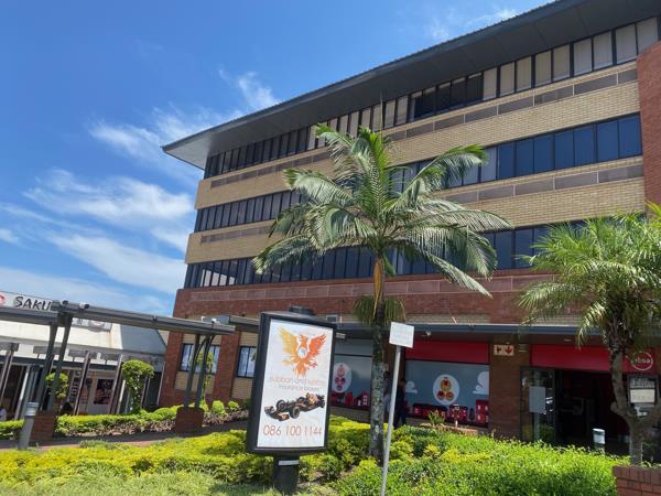 329 m² Commercial space